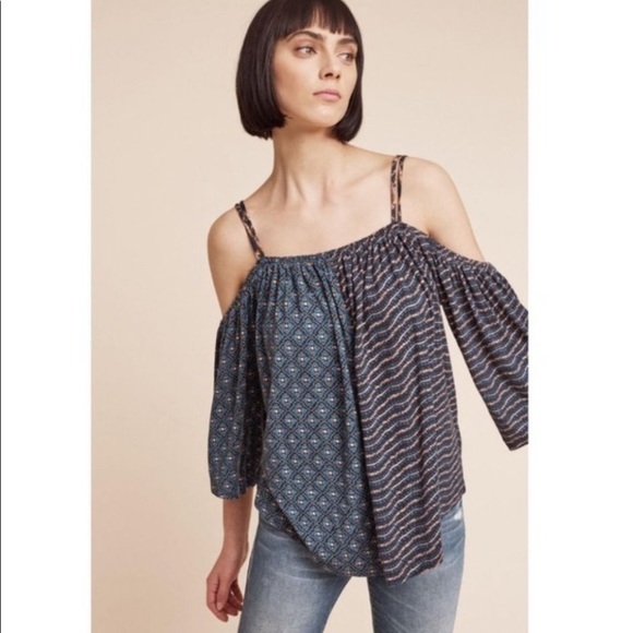 Anthropologie Tops - Anthropologie Deletta Reeve Cold Shoulder Top in Women